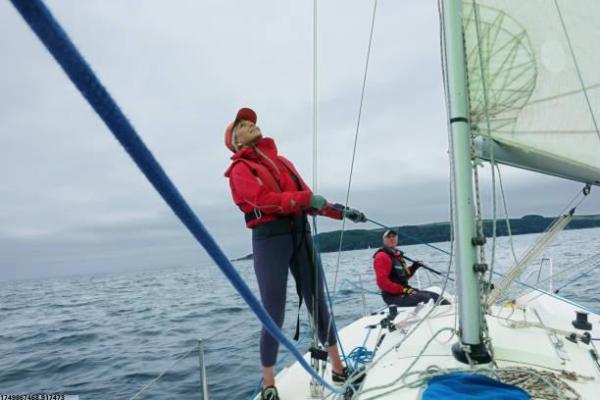 成人适合参与的趣味性体育项目推荐